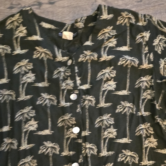 Robert Louis Black and Cream Tropical Pajama Set - Picture 4 of 5